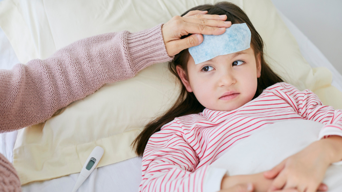 Trẻ sốt cao liên tục 2 ngày - Dai-ichi Life Việt Nam